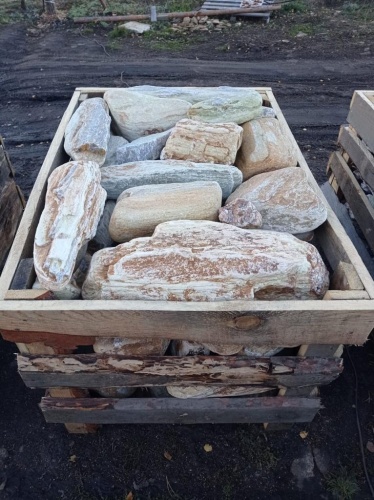 Златолит жёлтый, жёлто-зелёный глыбки и валуны для ланшафтного дизайна купить в Самаре