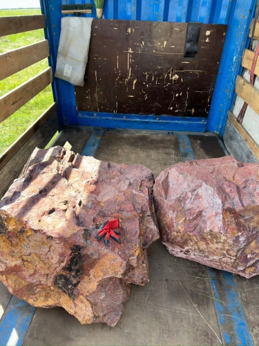 Ландшафтные глыбы красно-фиолетовые 200-1000 килограмм купить в Самаре