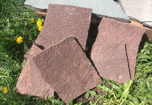 Плитняк лемезит бордовый для цоколя 1,5-2 см купить в Самаре