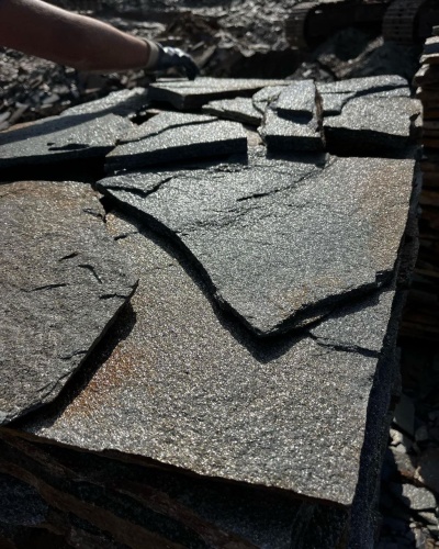 Плитняк златолит серебристый для фасада купить в Самаре