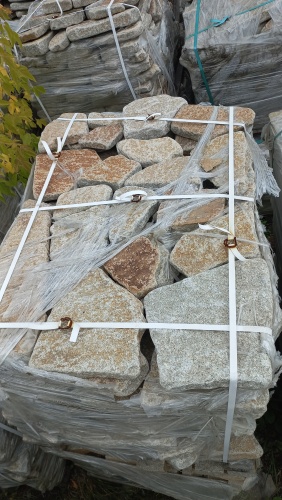 Плитняк галтованный гранитный для ландшафтного дизайна купить в Самаре