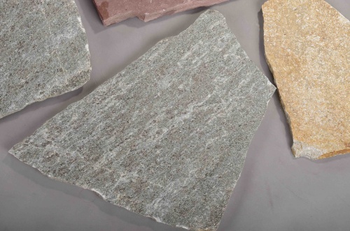 Плитняк златолит Уральский для цоколя, отмостки купить в Самаре