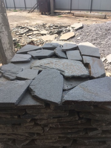 Златолит серебристый галтованный для лестниц купить в Самаре