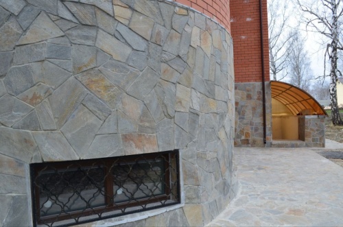 Плитняк златолит Уральский для цоколя, отмостки купить в Самаре